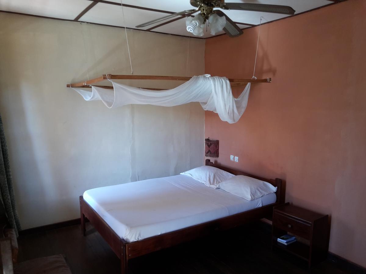 Hotel Valiha Antsiranana Екстериор снимка